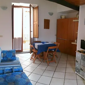 Casa Zu Peppino Apartment