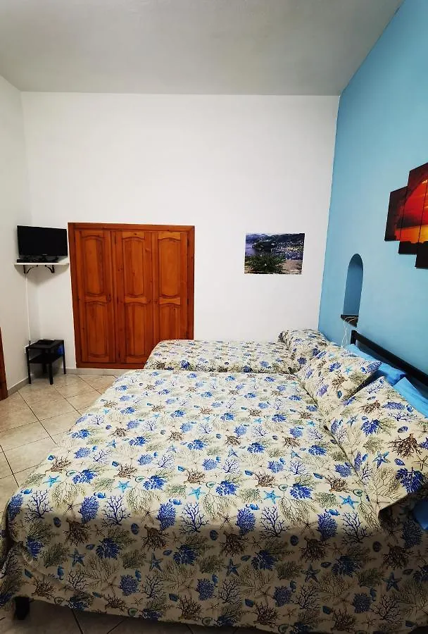 Apartment Appartamento Central Lipari