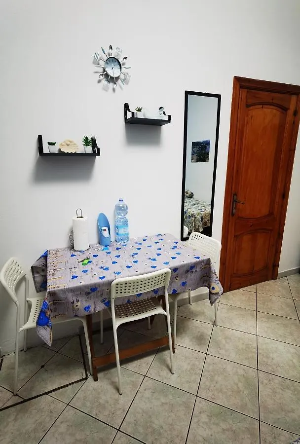 Apartment Appartamento Central Lipari